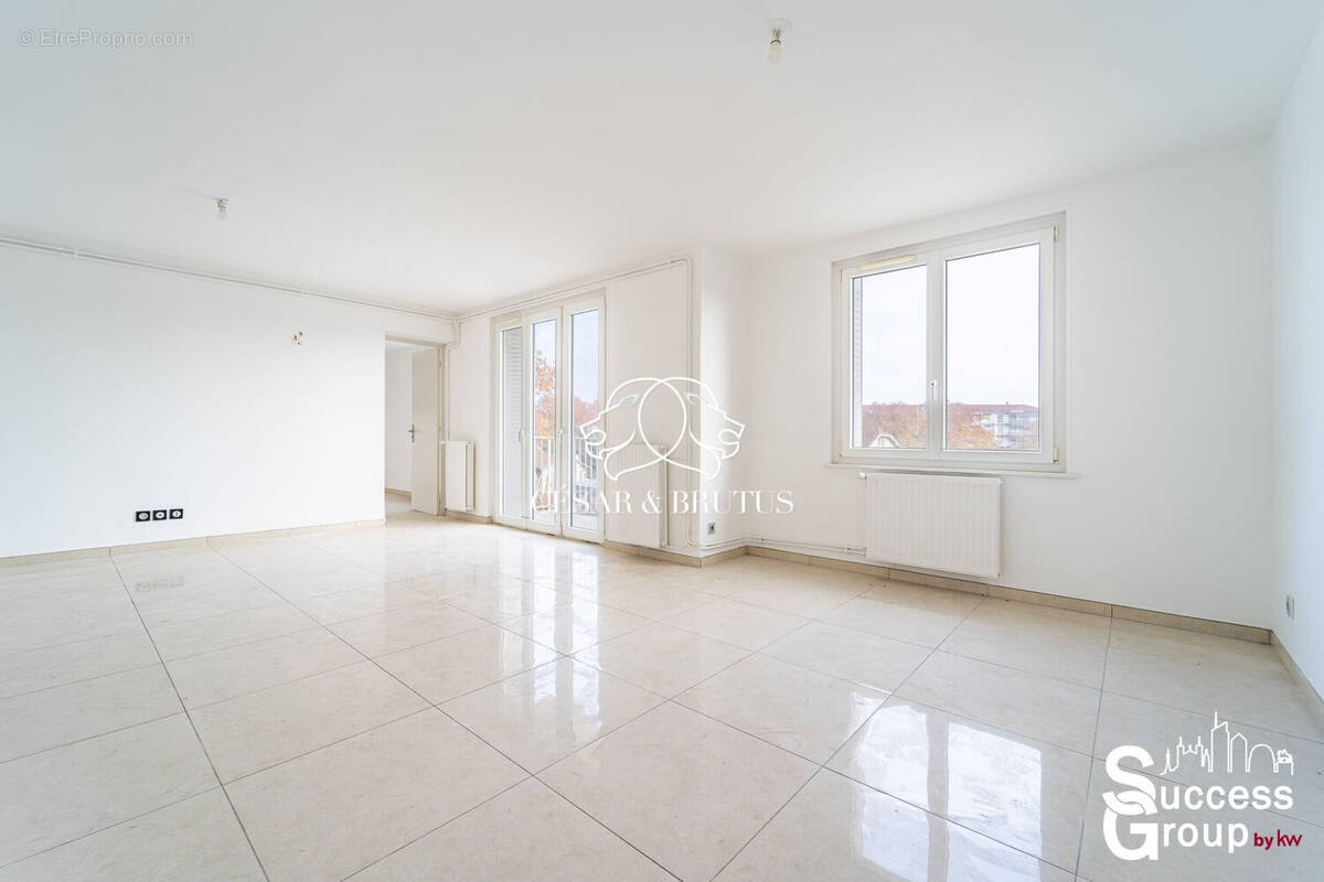 Appartement à LYON-8E