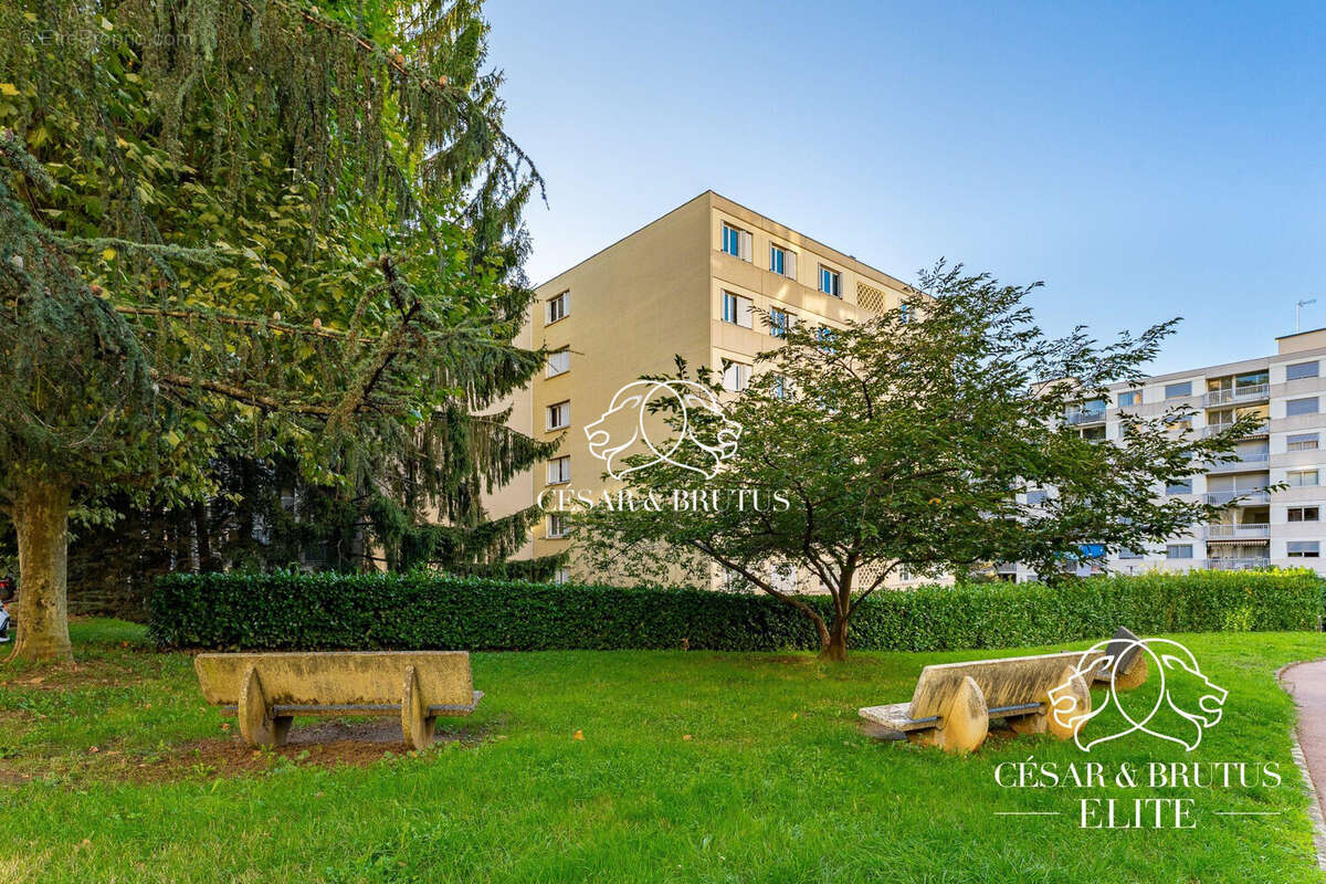 Appartement à LYON-5E