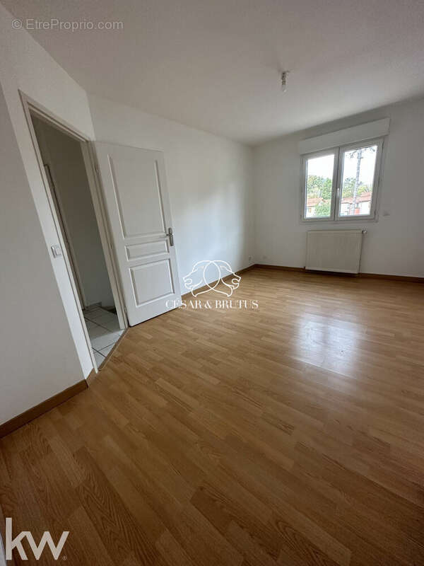 Maison à LA VERPILLIERE