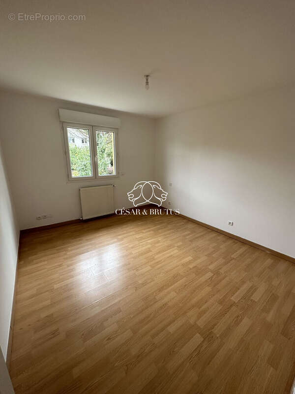 Maison à LA VERPILLIERE