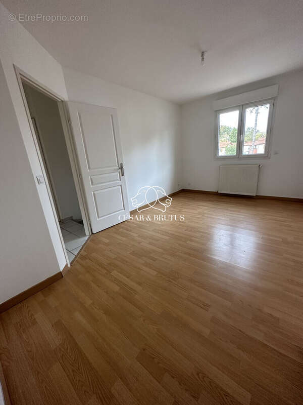 Maison à LA VERPILLIERE