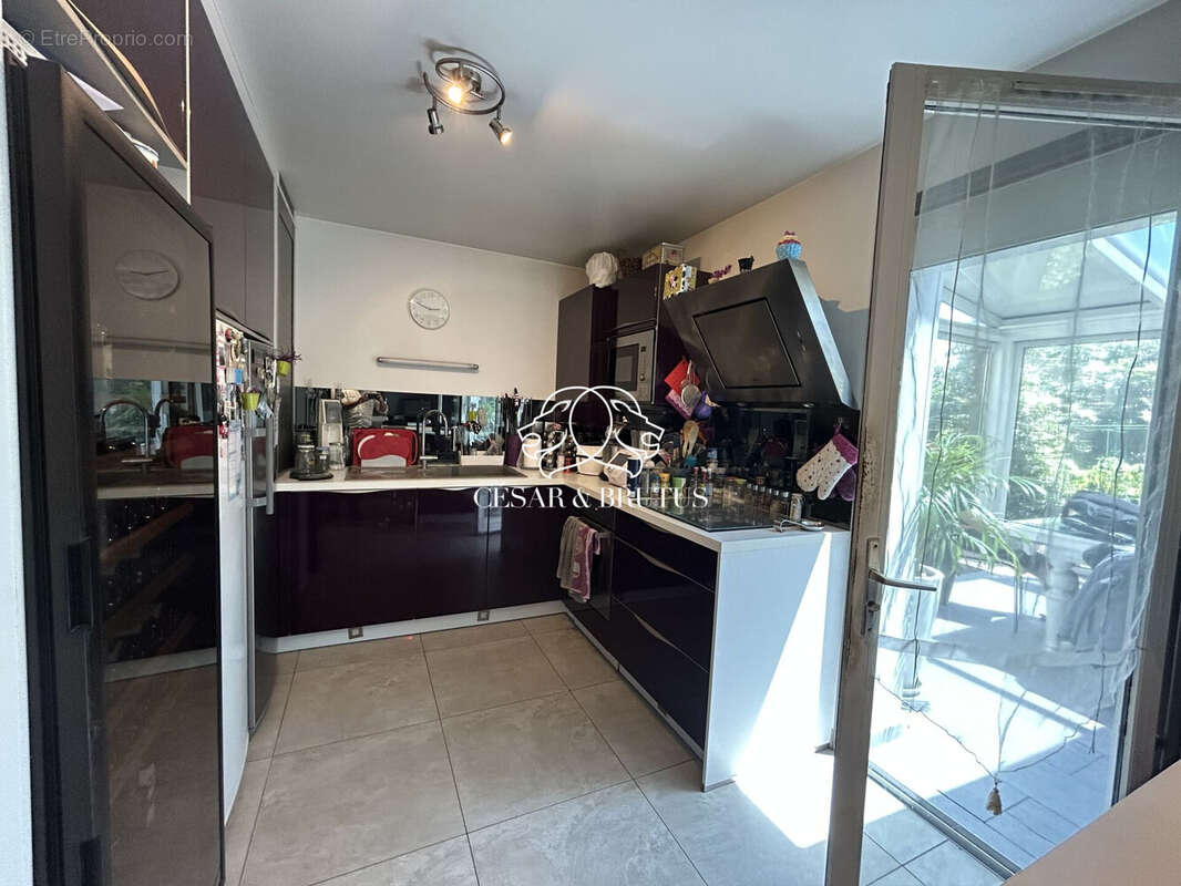 Maison à VAULX-EN-VELIN