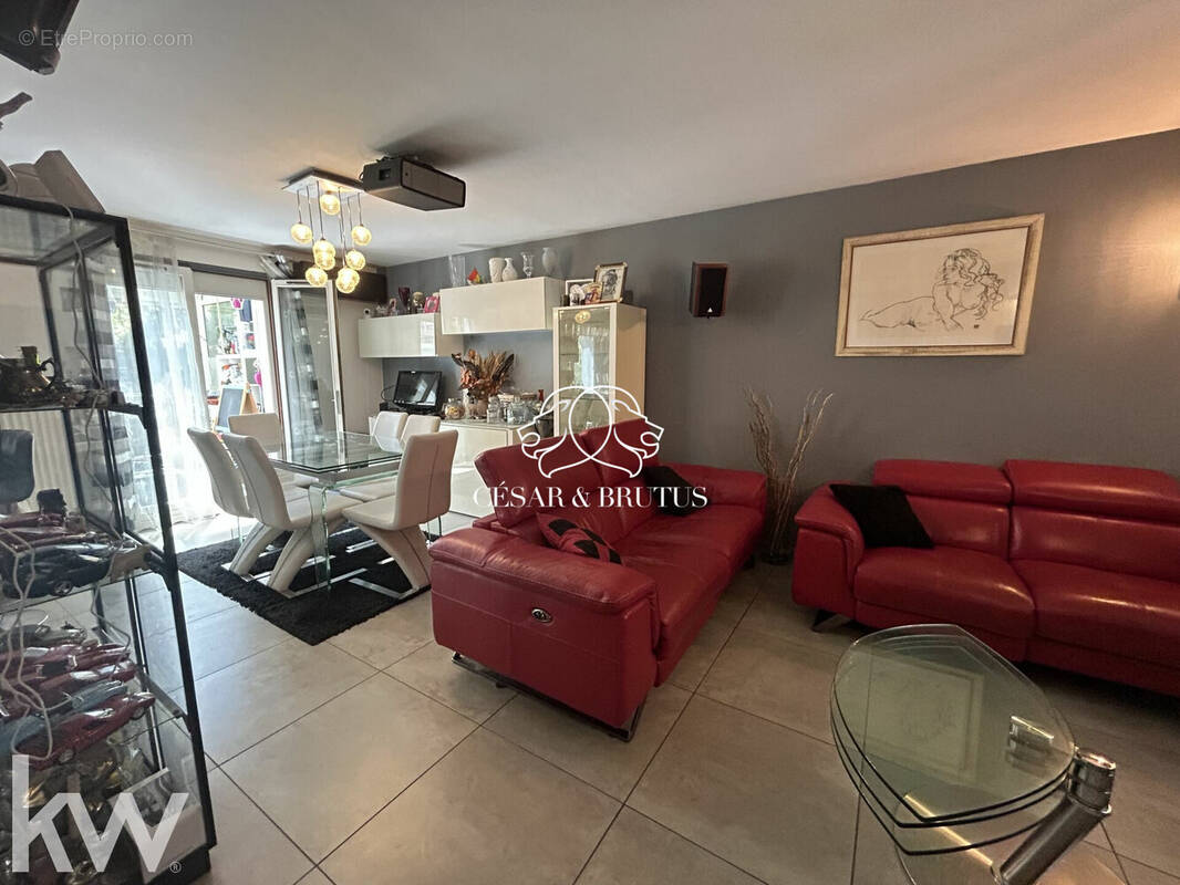 Maison à VAULX-EN-VELIN