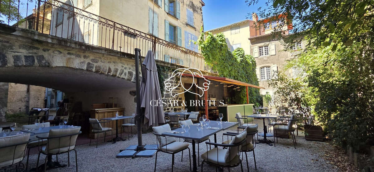 Autre à LE PUY-EN-VELAY