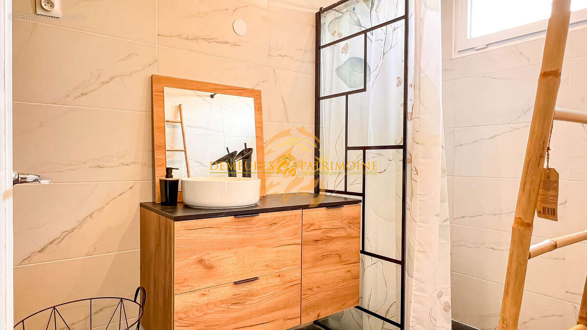 Maison à GOND-PONTOUVRE