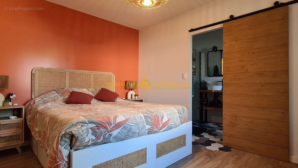 Maison à L&#039;ISLE-D&#039;ESPAGNAC