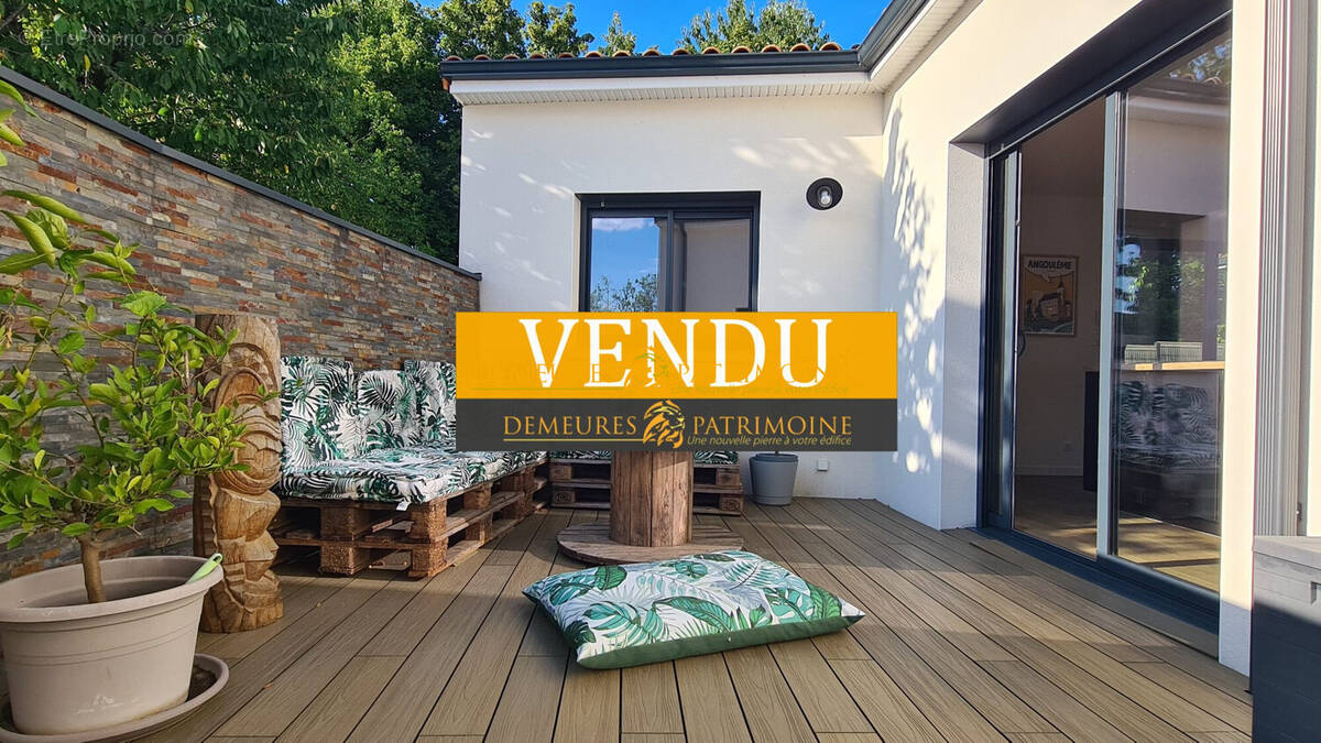 Maison à L&#039;ISLE-D&#039;ESPAGNAC