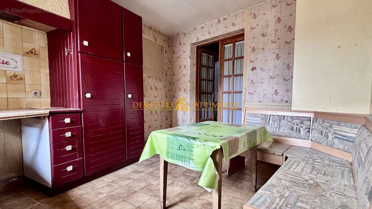 Appartement à GOND-PONTOUVRE