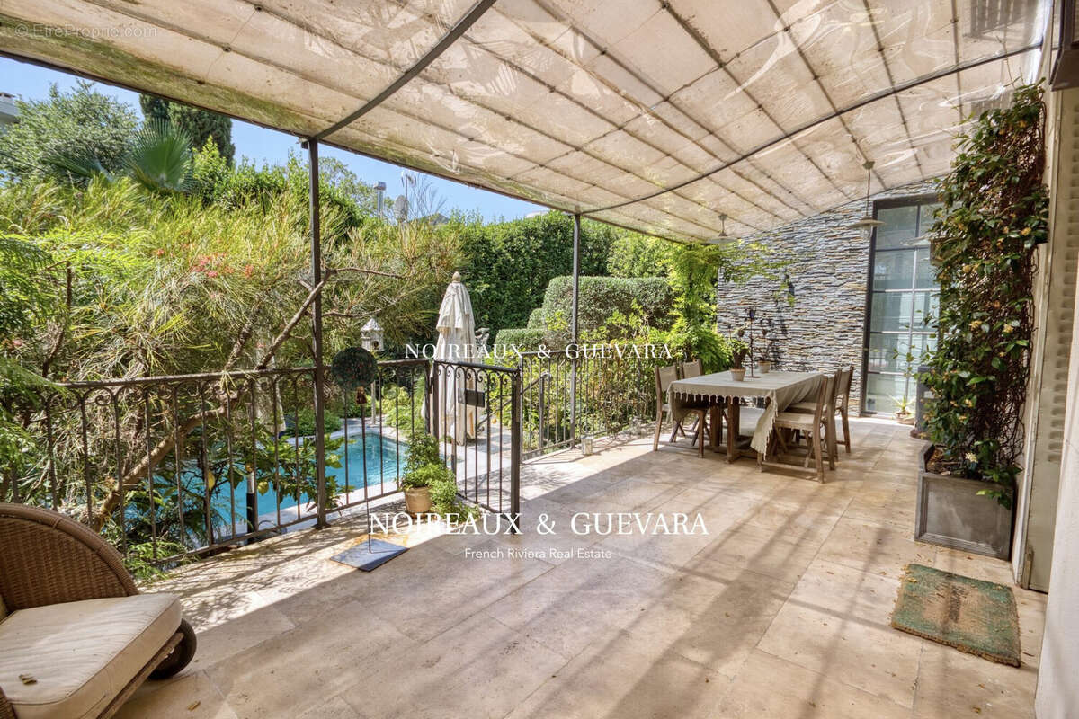 Maison à CANNES