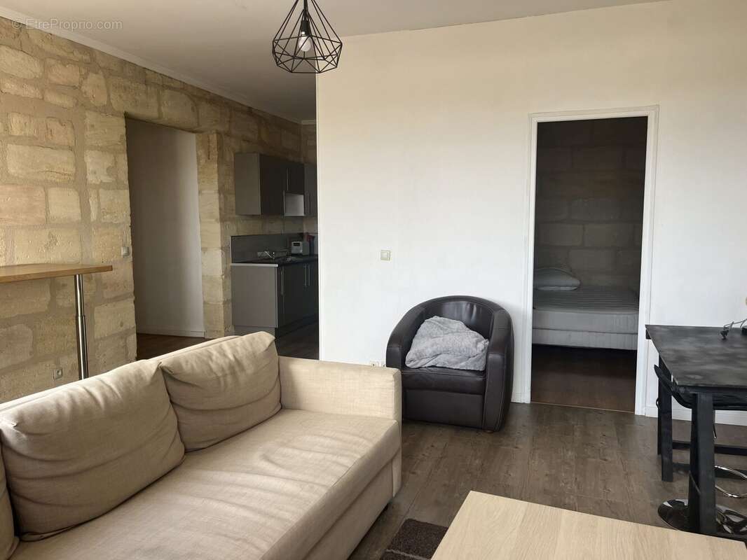 Appartement à BORDEAUX