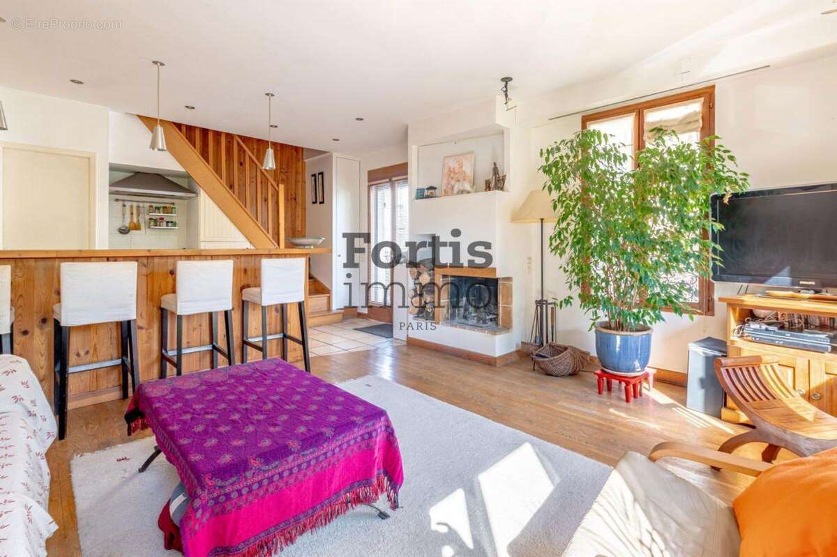 Maison à MAISONS-ALFORT