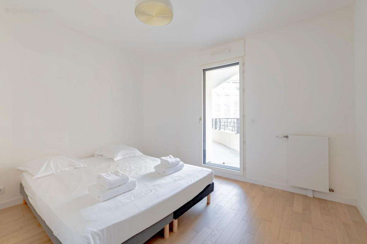 Appartement à LEVALLOIS-PERRET