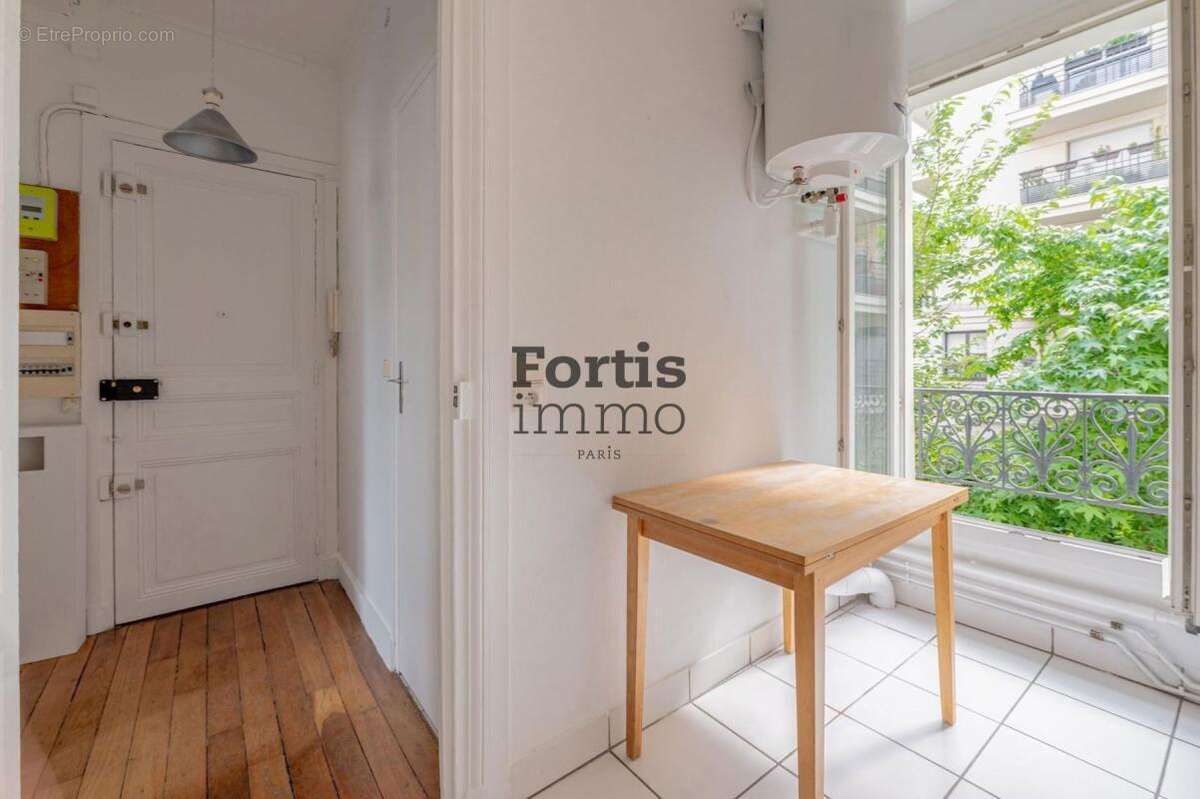 Appartement à LEVALLOIS-PERRET