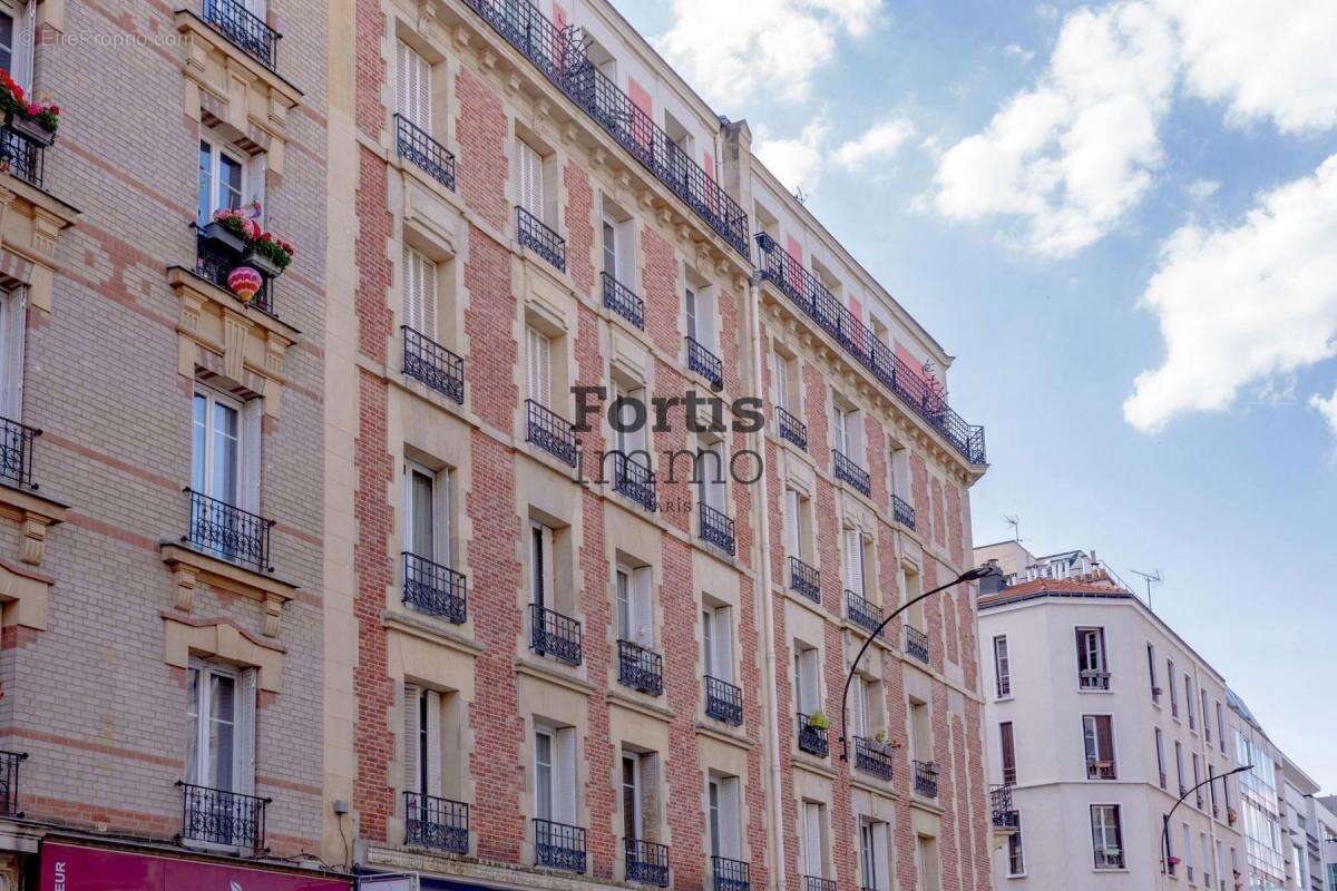 Appartement à LEVALLOIS-PERRET