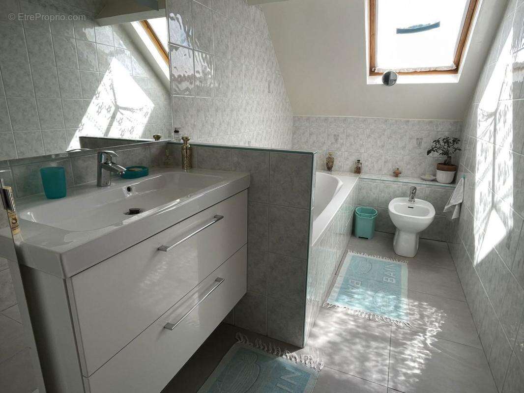 Maison à VITRY-SUR-SEINE