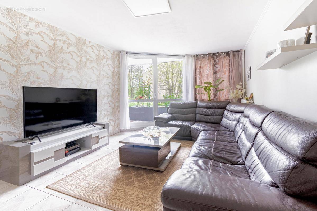 Appartement à SARCELLES