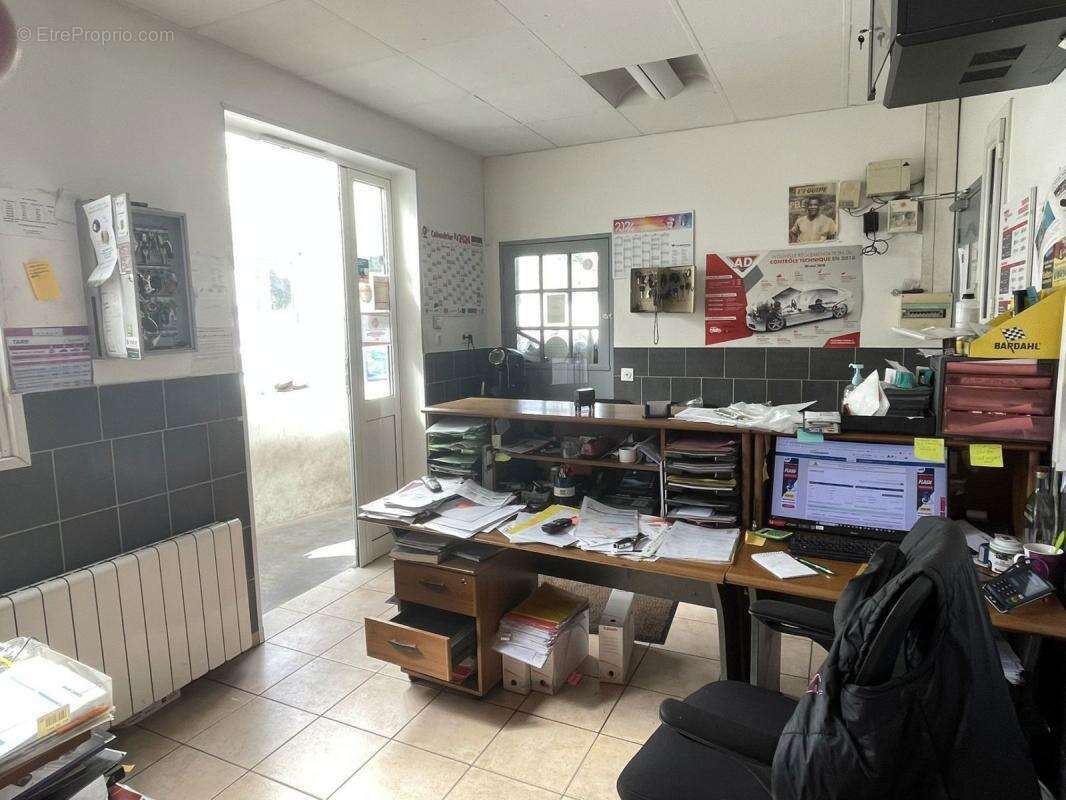 Commerce à VITRY-SUR-SEINE