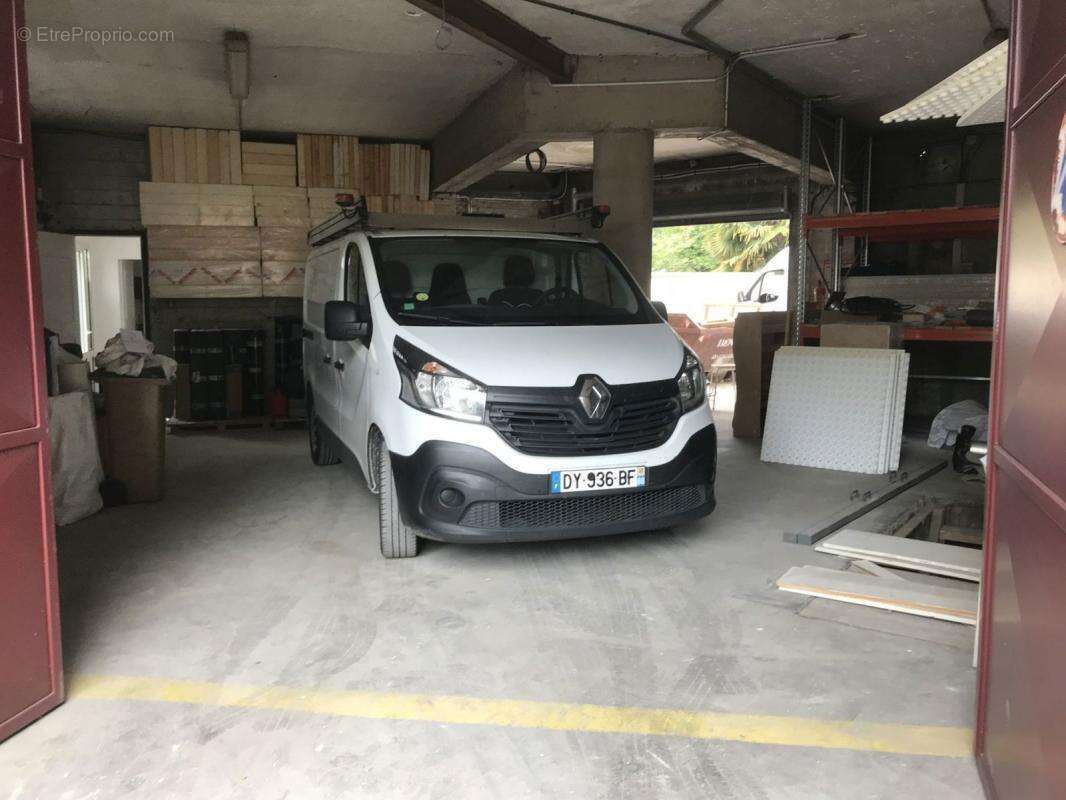 Commerce à VITRY-SUR-SEINE