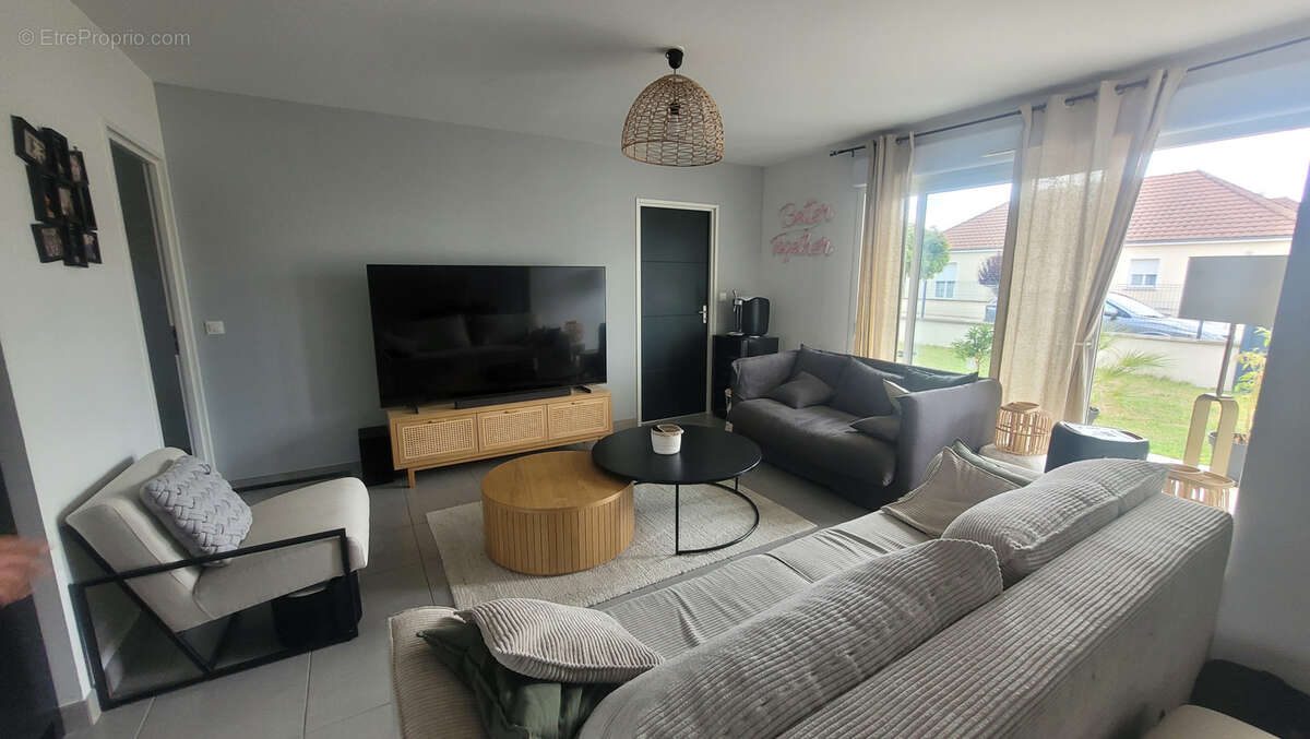 Maison à SAINT-ANDRE-LES-VERGERS