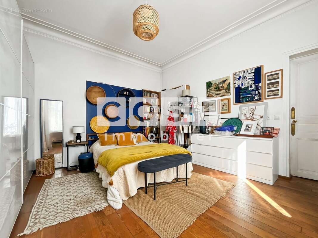 Appartement à BOIS-COLOMBES