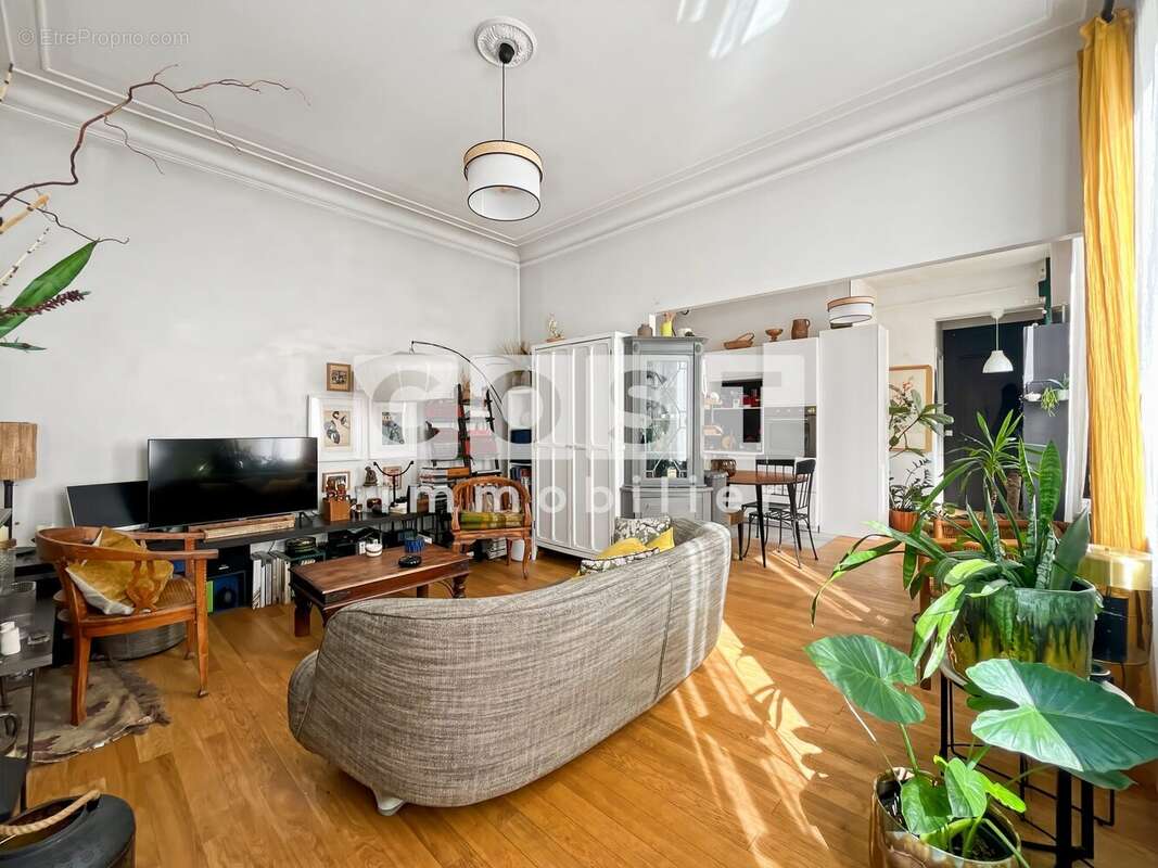 Appartement à BOIS-COLOMBES