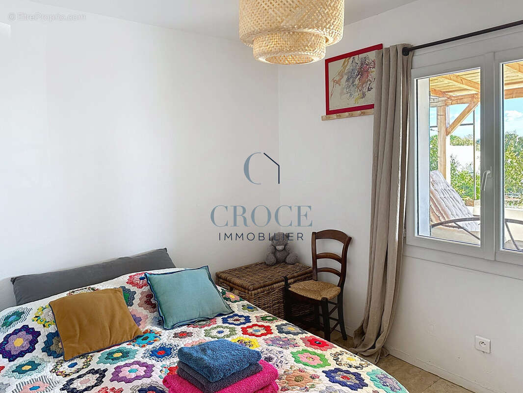 Maison à SAINT-QUENTIN-LA-POTERIE