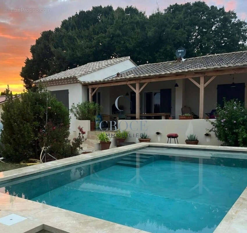 Maison à SAINT-QUENTIN-LA-POTERIE