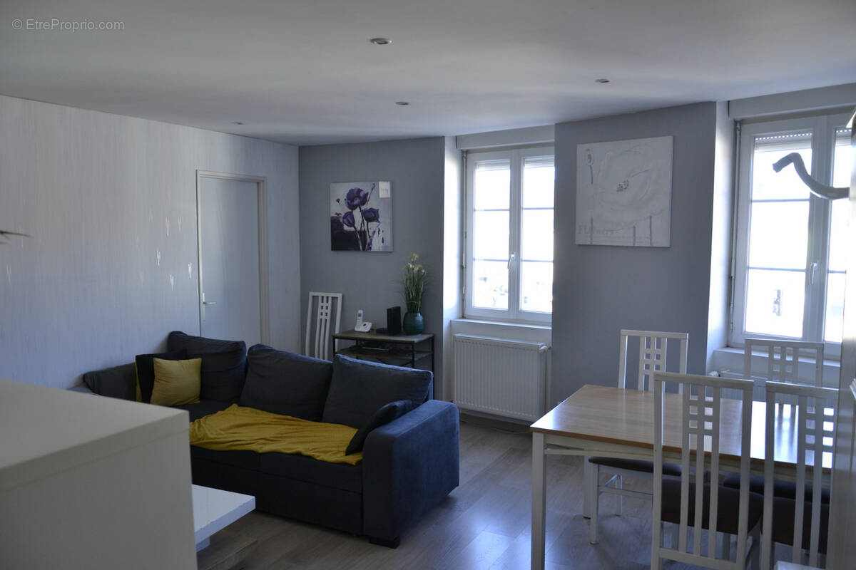 Appartement à SAINT-MARCEL