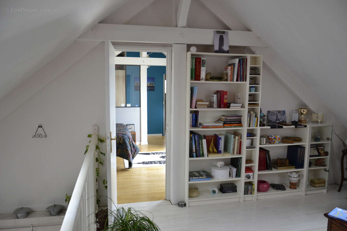 Maison à LA CHARMEE