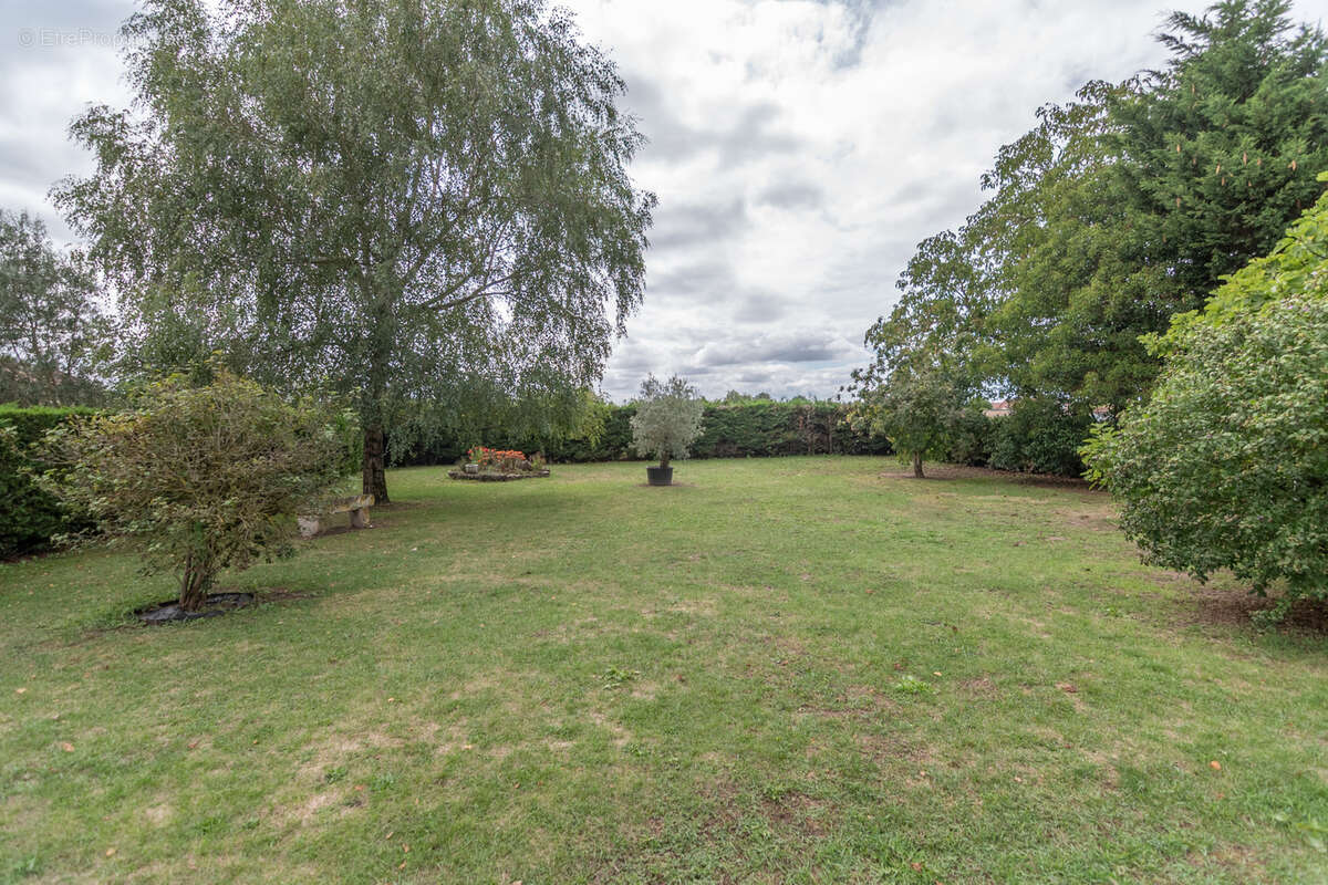 Maison à SAINT-MARCEL