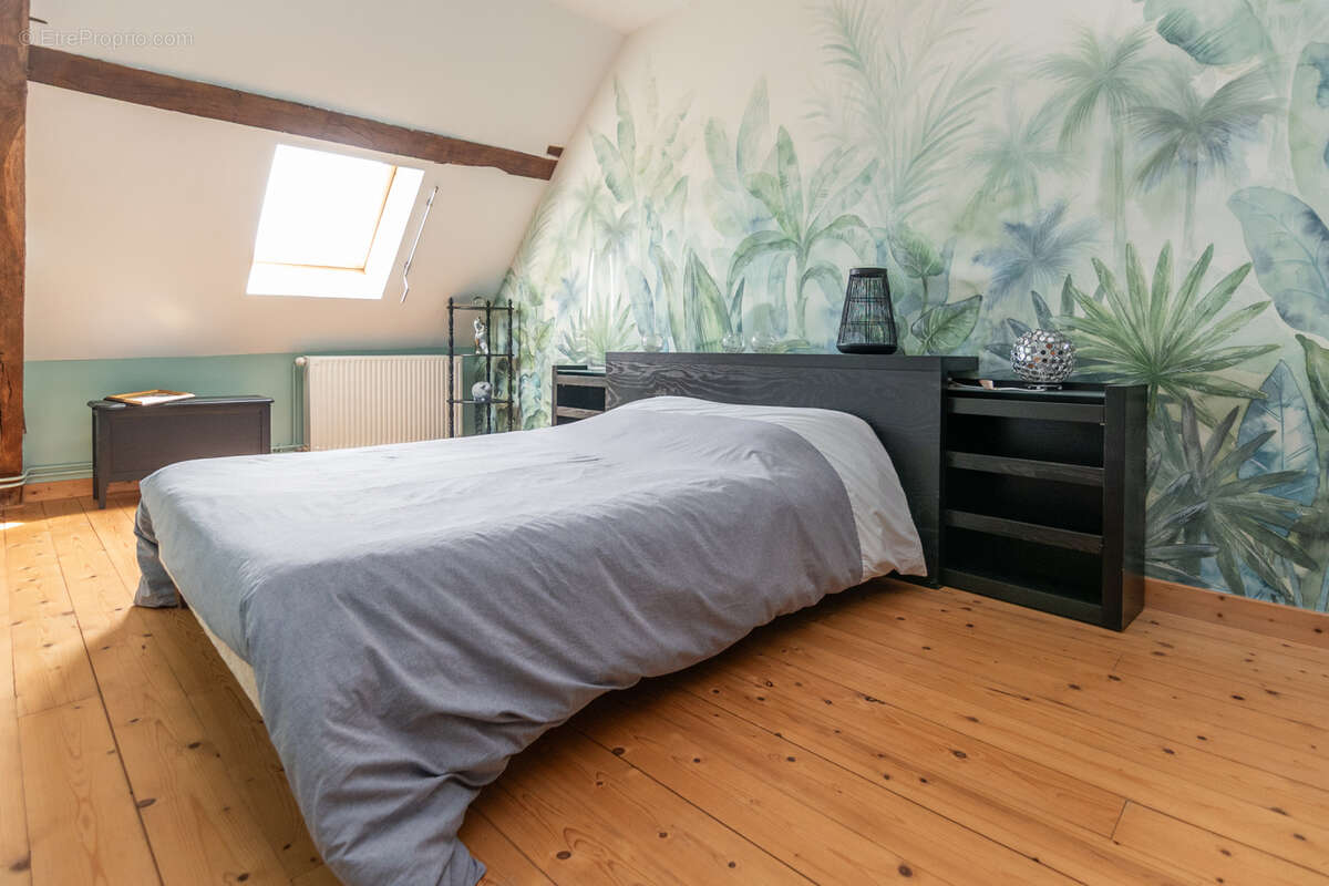 Maison à SAINT-MARCEL