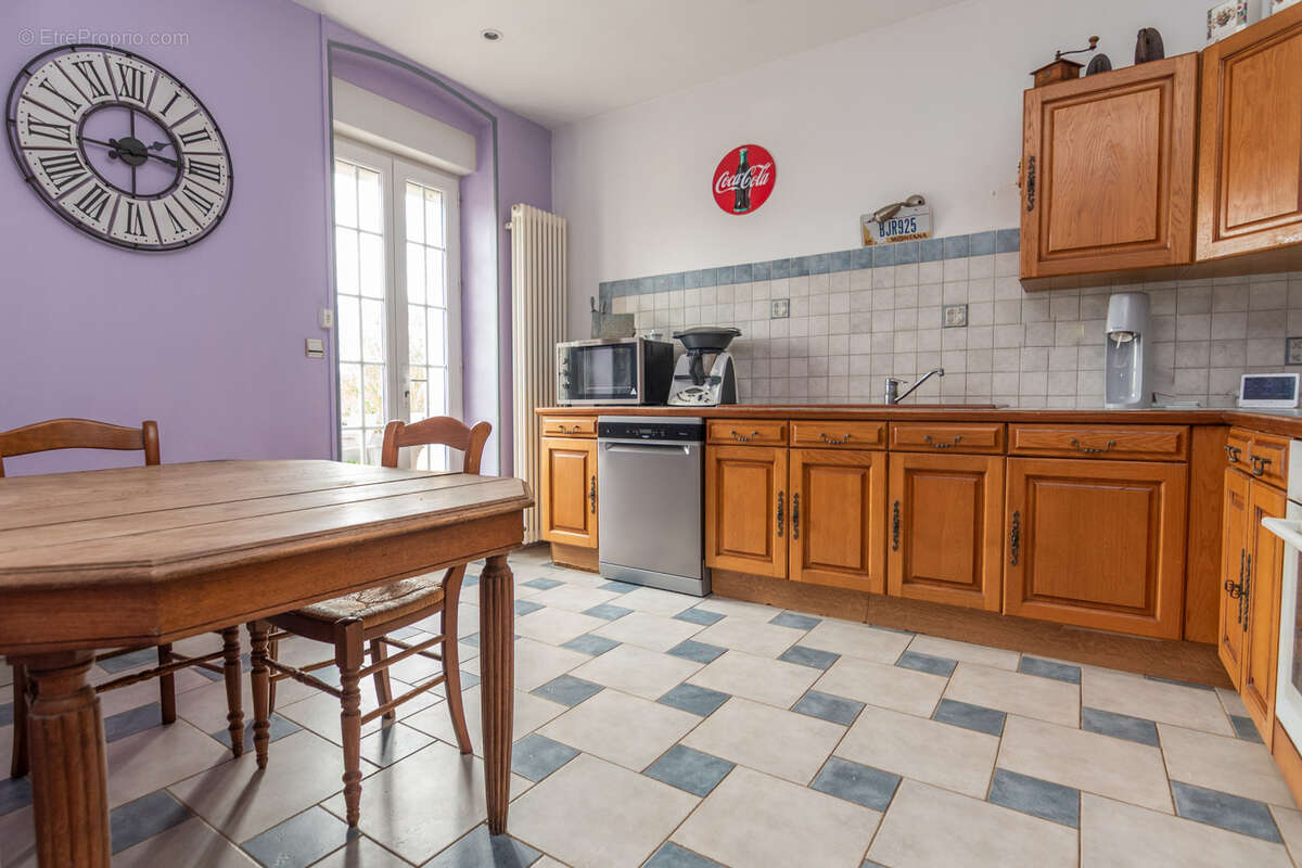 Maison à SAINT-MARCEL