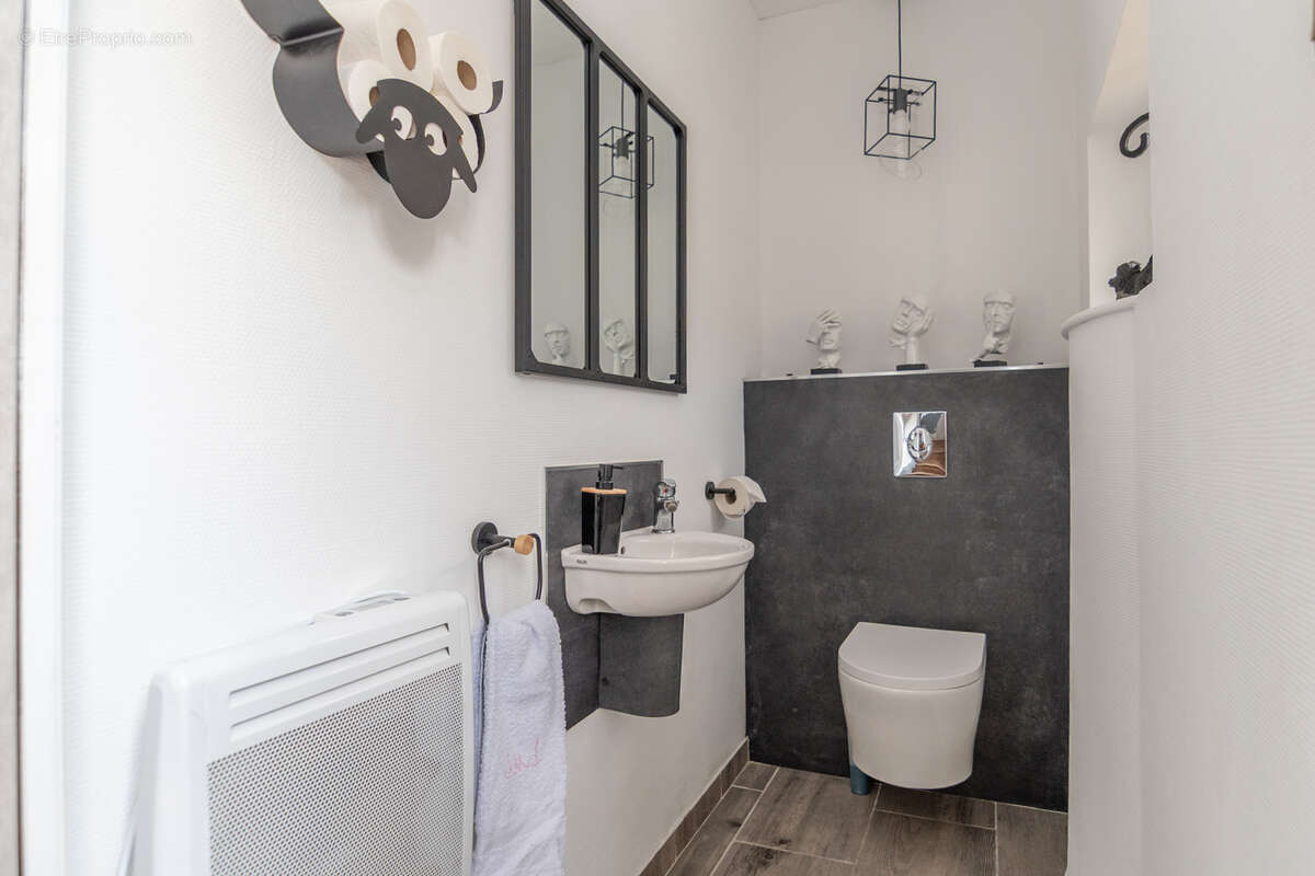 Maison à SAINT-MARCEL