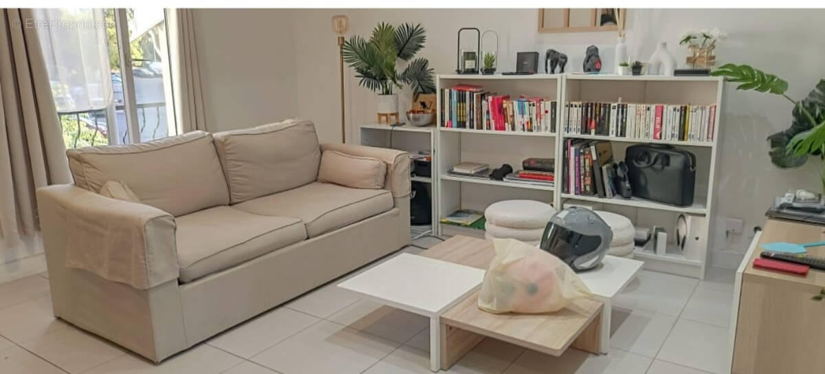 Appartement à NANTERRE