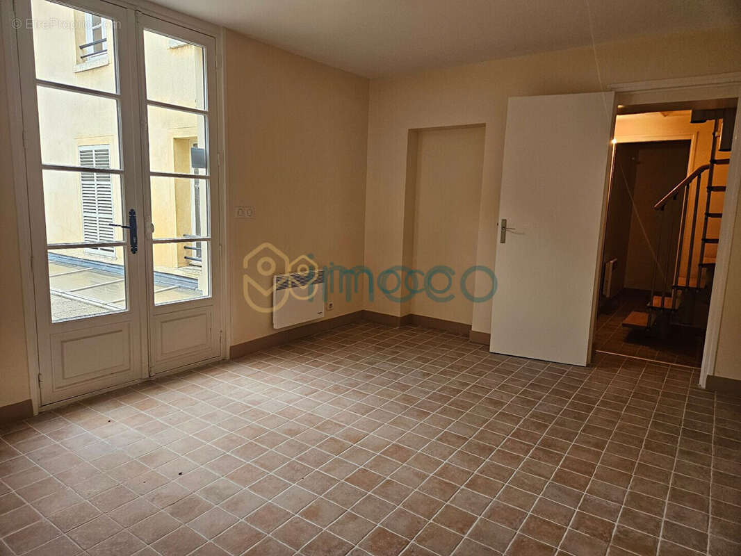 Appartement à VERSAILLES