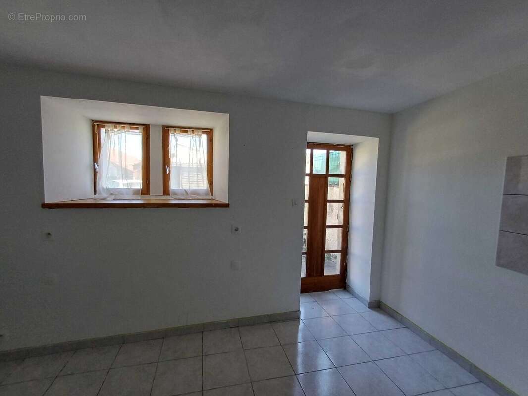 Maison à CHASSENEUIL-SUR-BONNIEURE