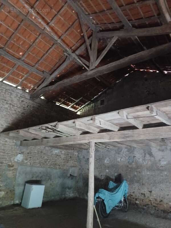 Maison à CHASSENEUIL-SUR-BONNIEURE