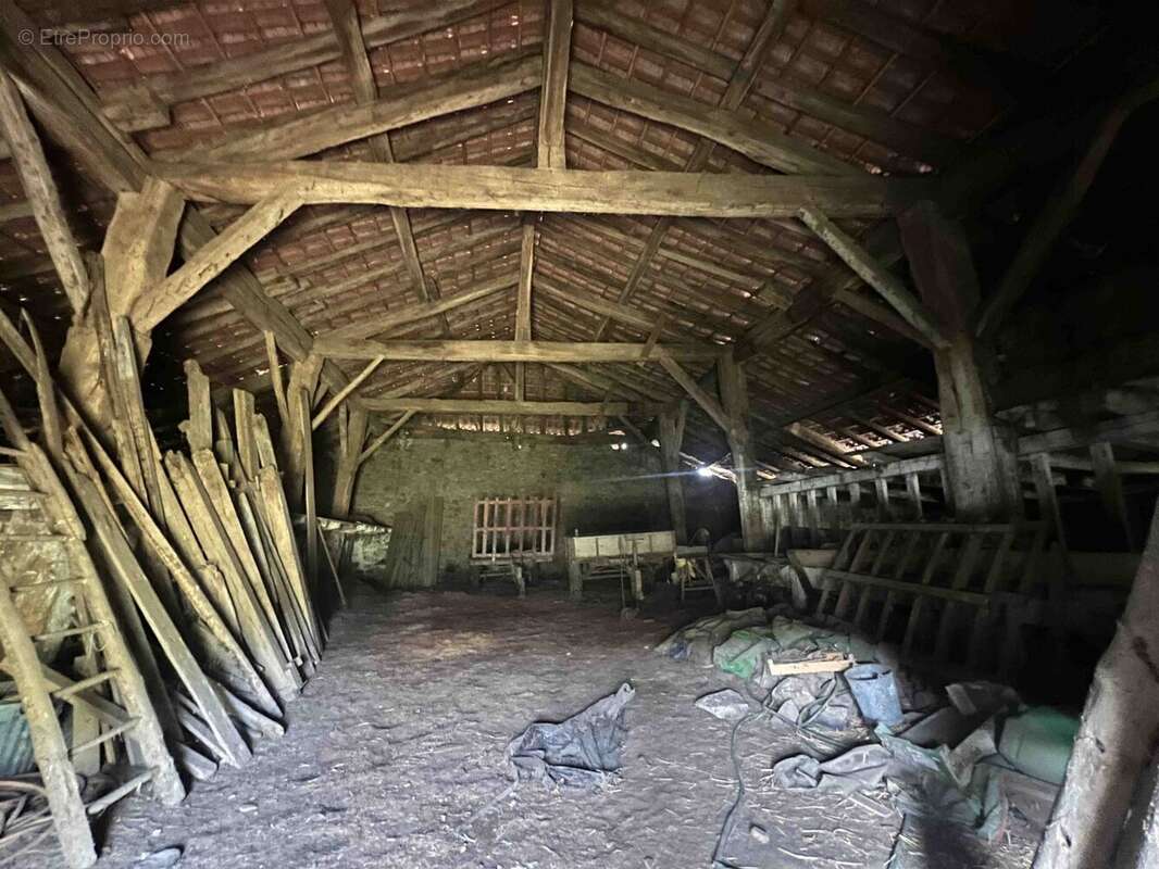 Maison à LE LINDOIS