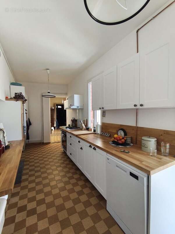 Maison à CHASSENEUIL-SUR-BONNIEURE