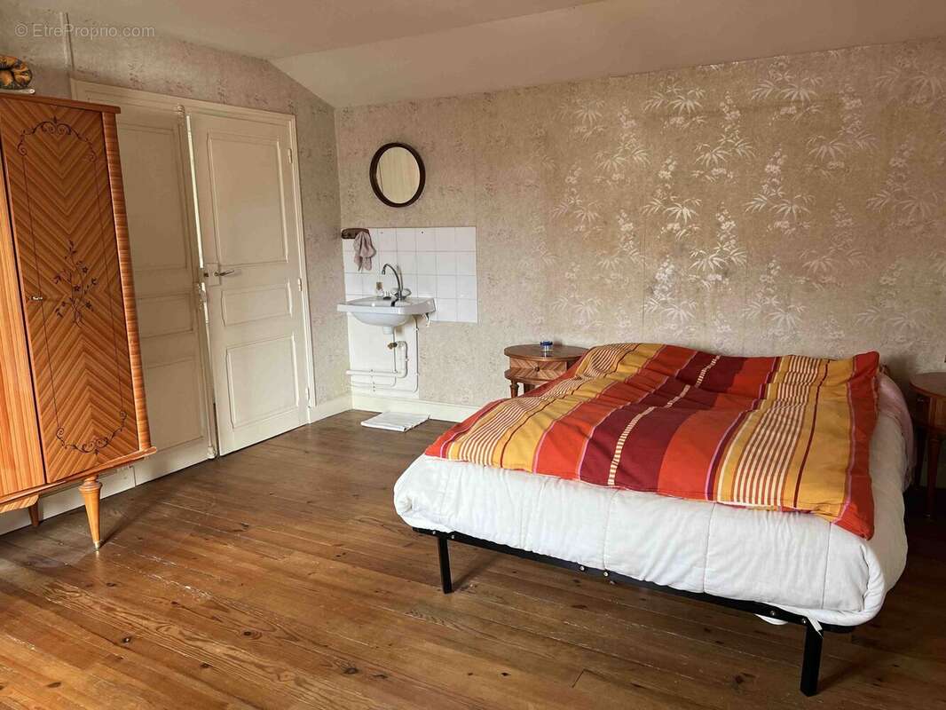 Maison à ROUMAZIERES-LOUBERT