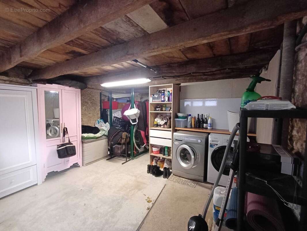 Maison à CHAMPAGNE-MOUTON