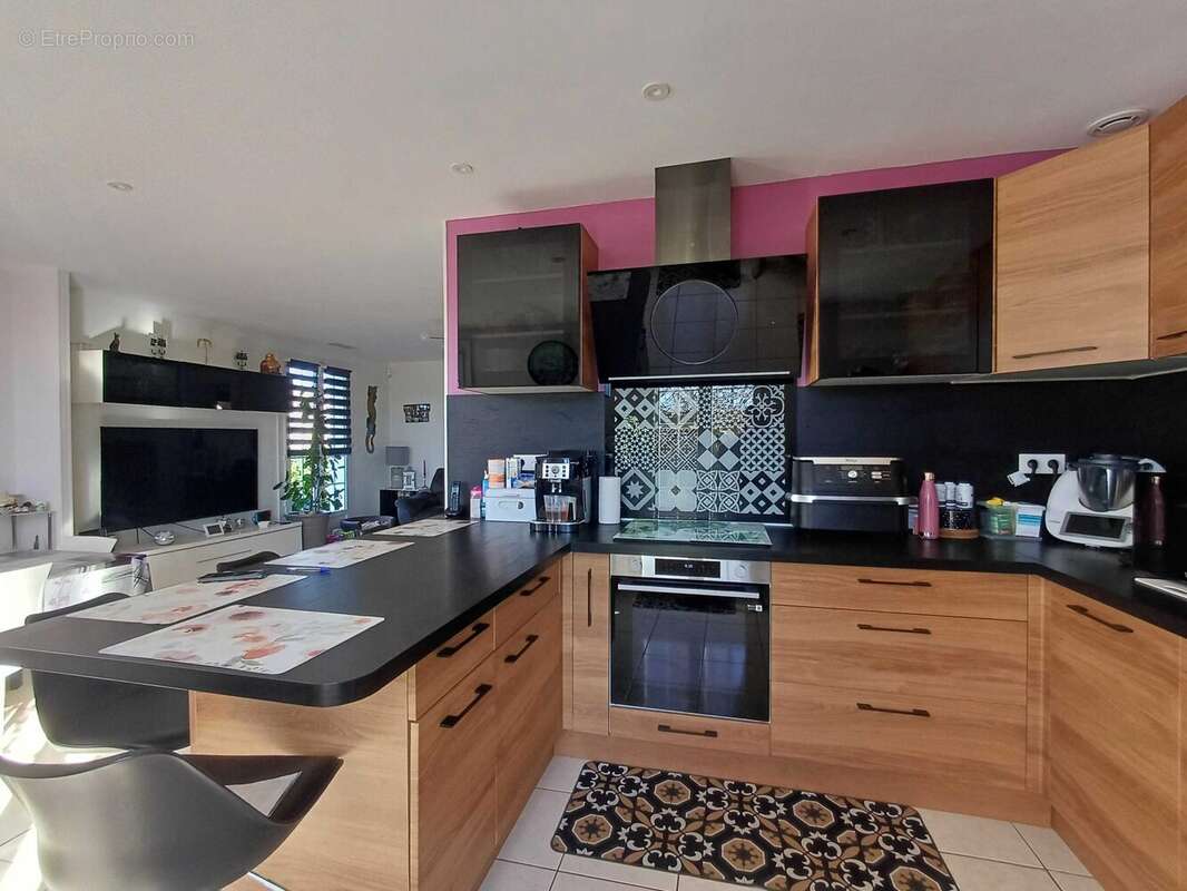 Maison à CHASSENEUIL-SUR-BONNIEURE