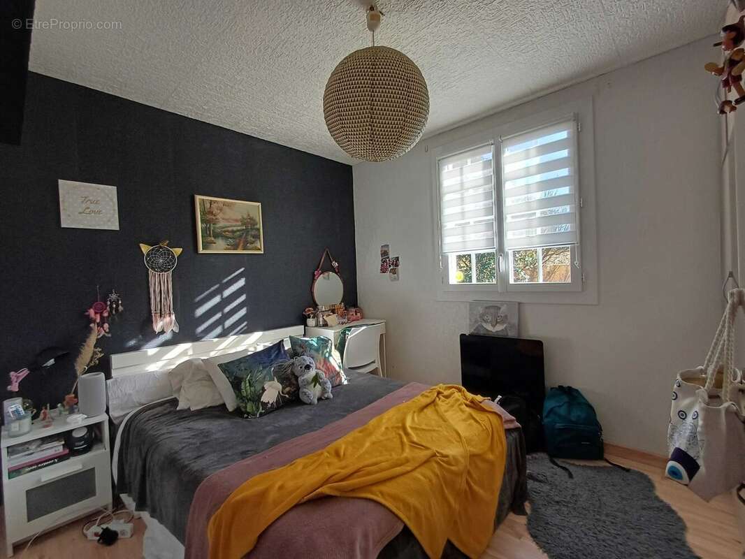 Maison à CHASSENEUIL-SUR-BONNIEURE