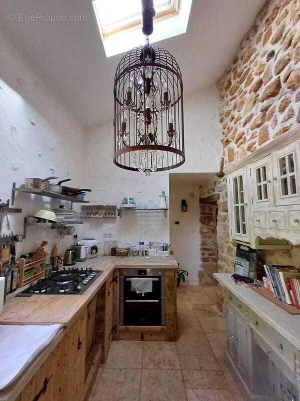 Maison à CHASSENEUIL-SUR-BONNIEURE