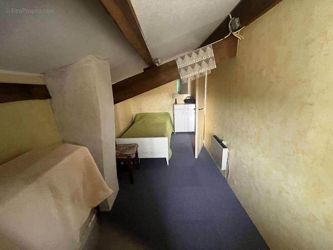 Maison à CHASSENEUIL-SUR-BONNIEURE