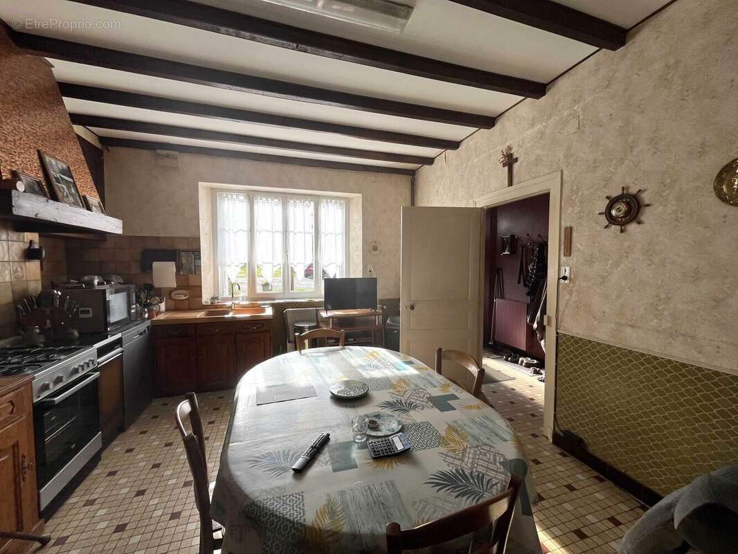 Maison à ROUMAZIERES-LOUBERT