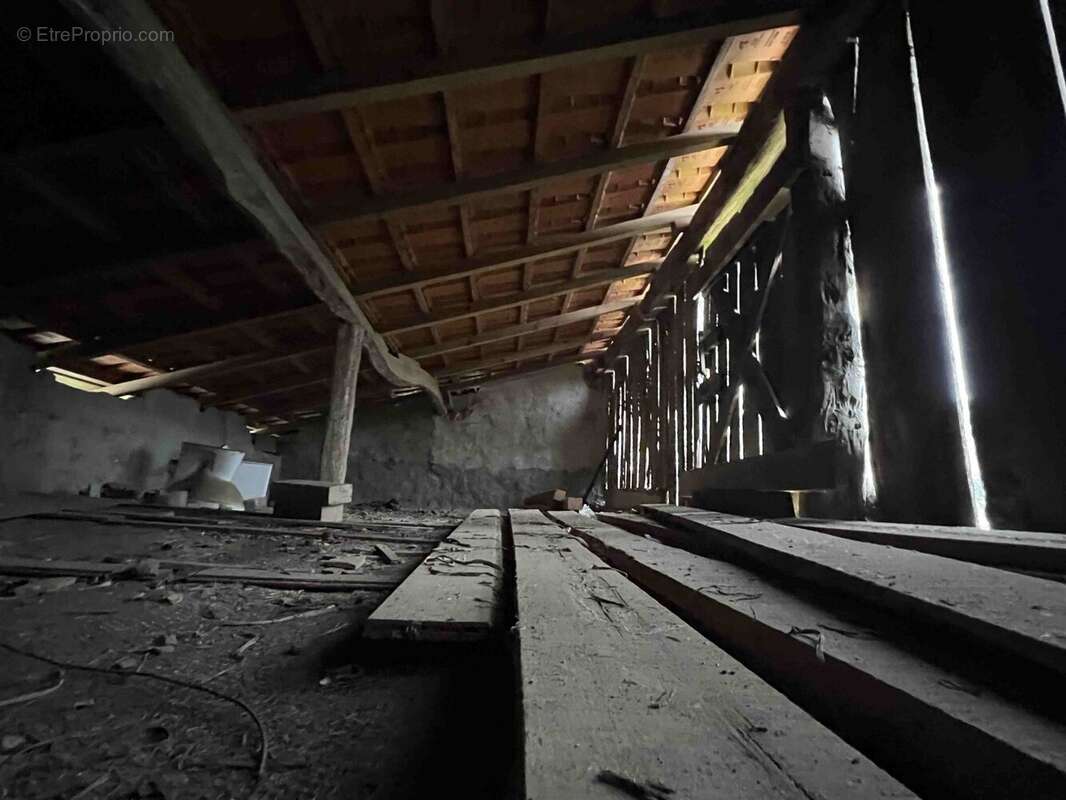 Maison à SAINT-CLAUD