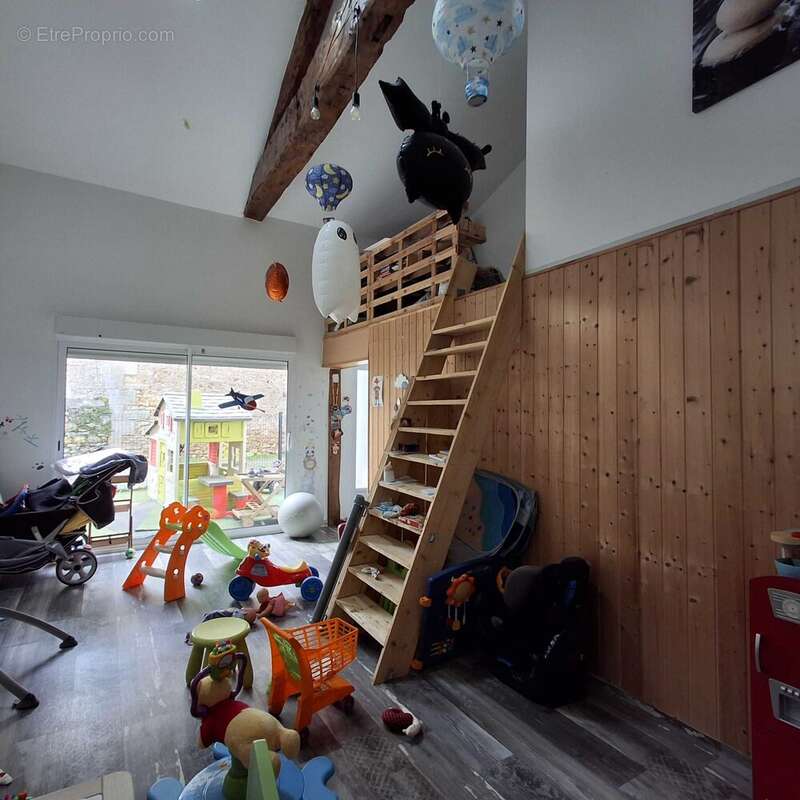 Maison à LA ROCHEFOUCAULD