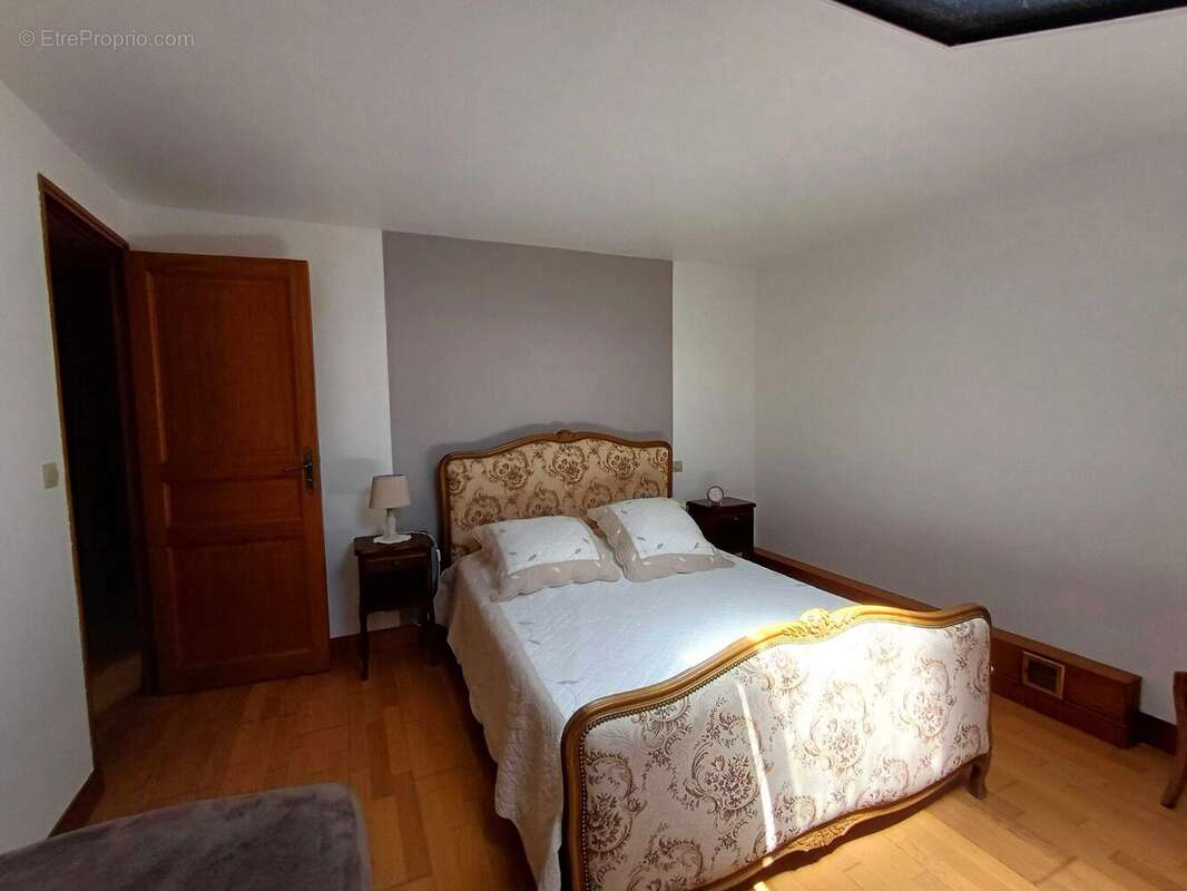 Maison à SAINT-CLAUD