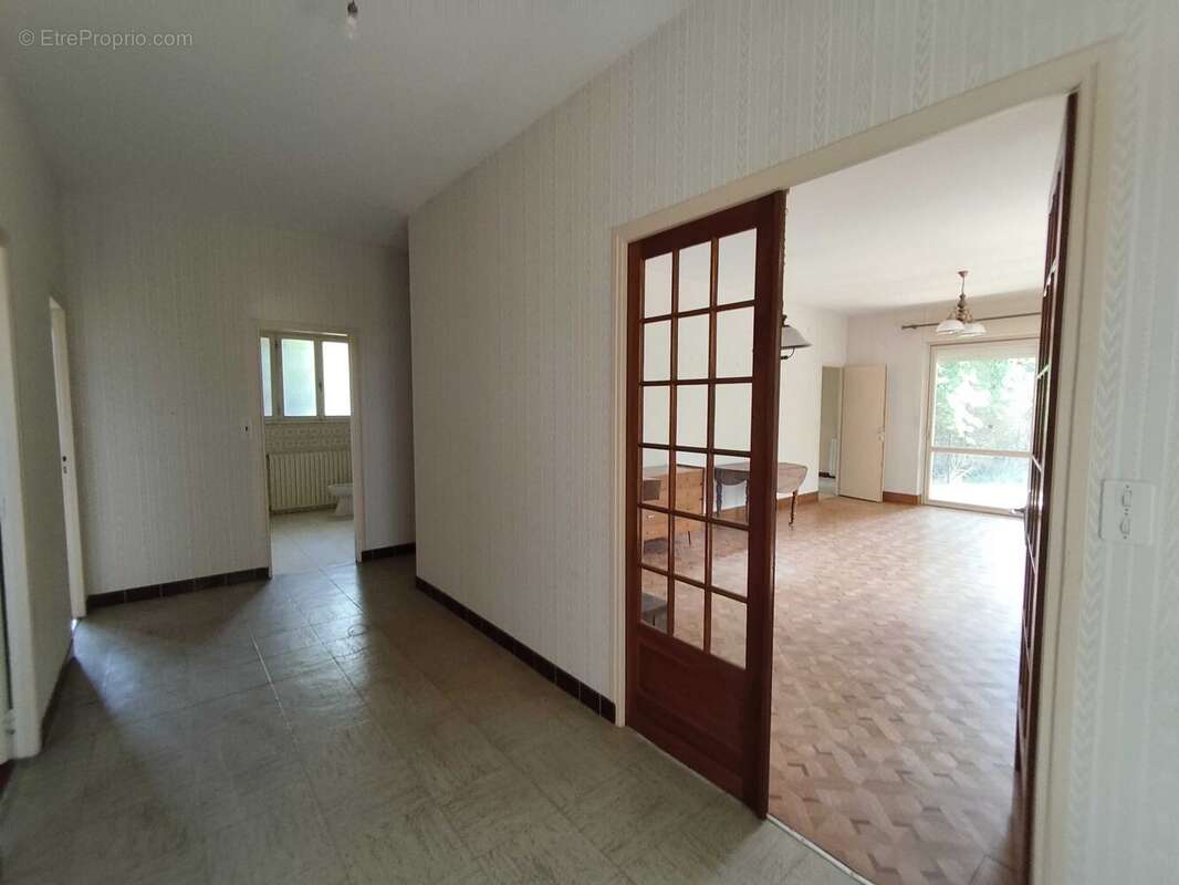 Maison à CHASSENEUIL-SUR-BONNIEURE